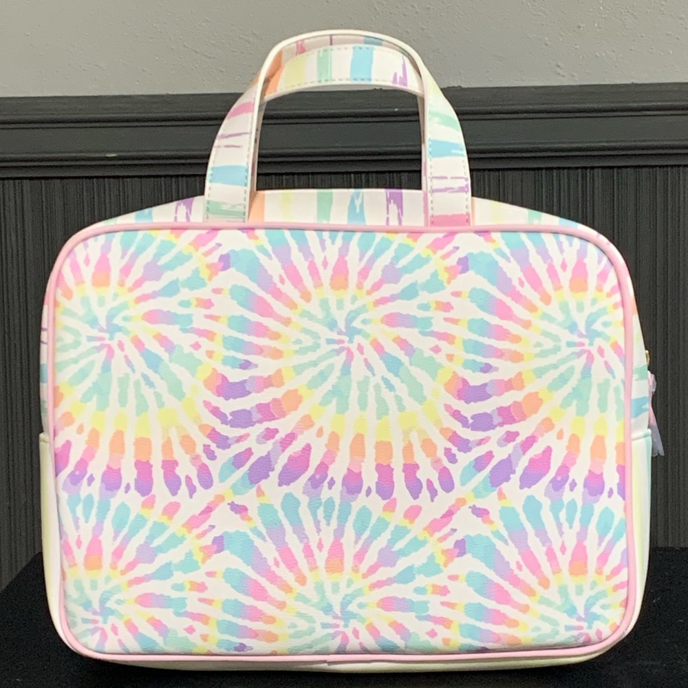 Betsey Johnson Weekender Cosmetic Bag - Picture 3 of 5